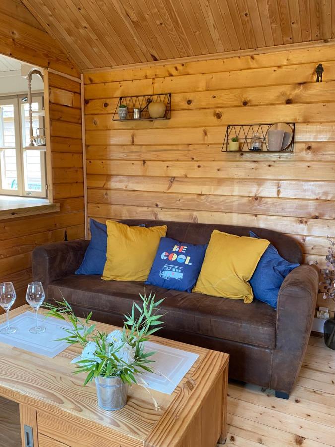 Au chalet Fleuri Ablon Extérieur photo