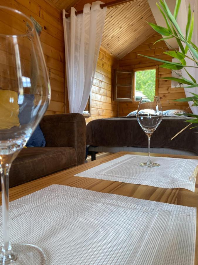 Au chalet Fleuri Ablon Extérieur photo